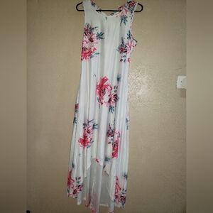 Floral White Maxi Dress With Pockets